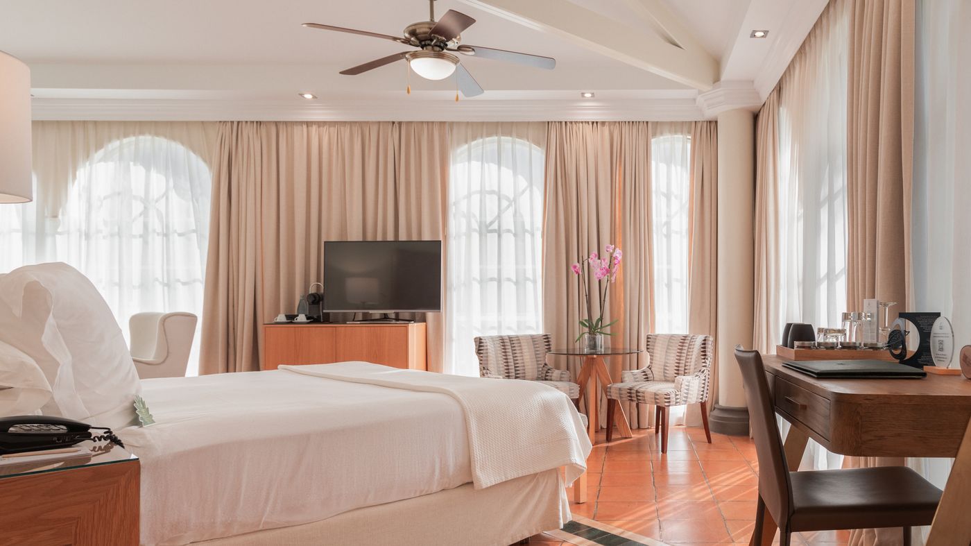 Bahia-del-Duque-Room-30