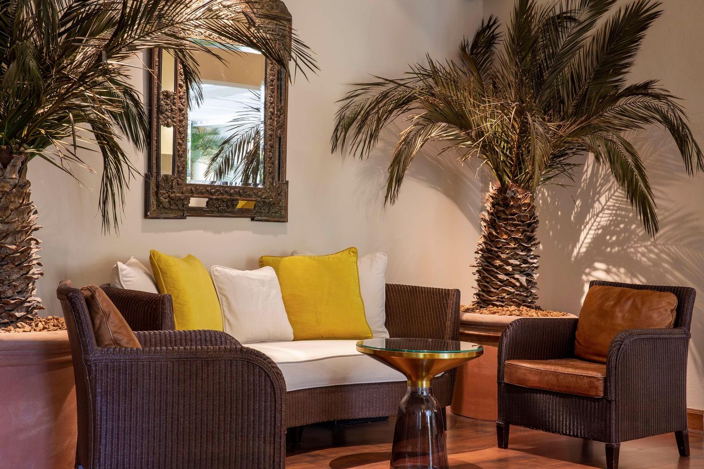 Best-Western-Premier-Montfleuri-Bar-74