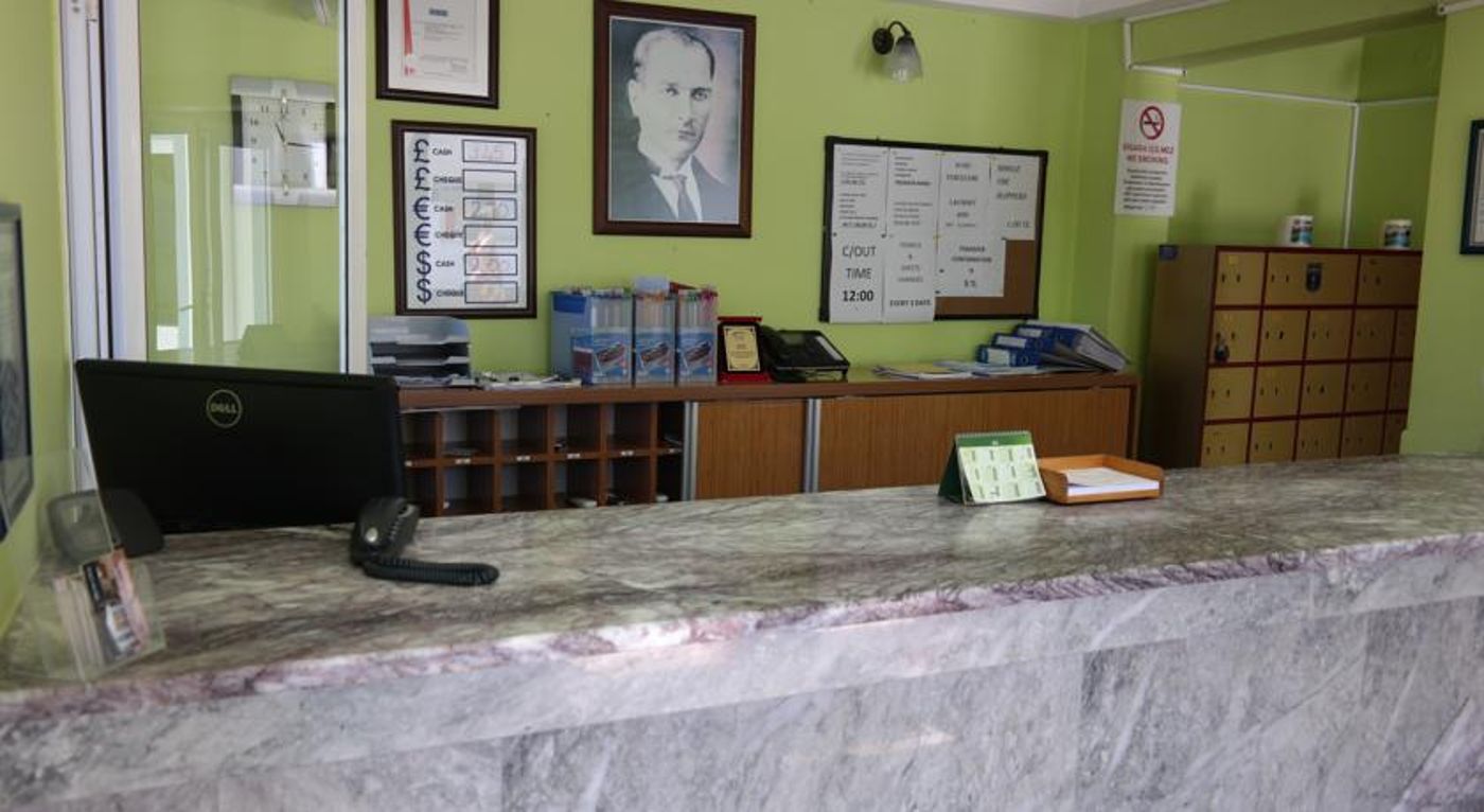 Dilek Hotel & Apartments