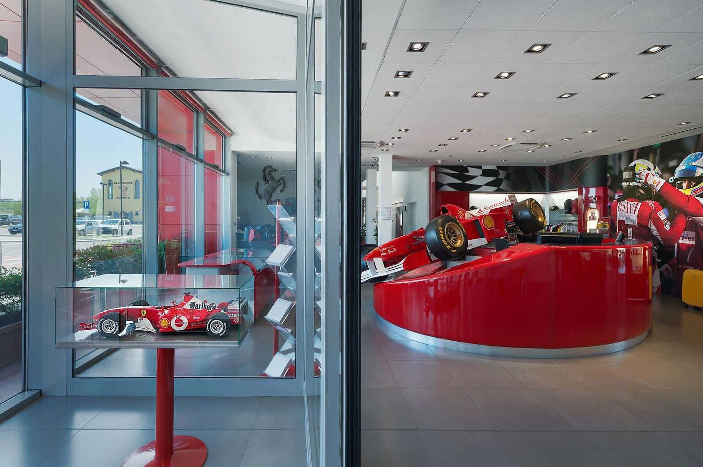 Maranello Village - Italy - Maranello - Lobby - 4