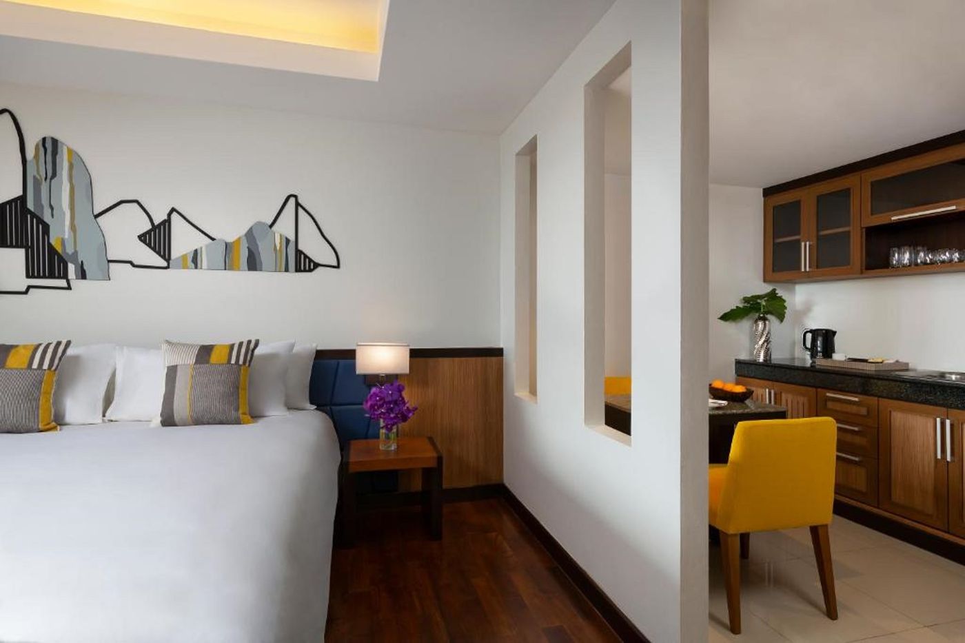 Avani-Ao-Nang-Cliff-Krabi-Resort--SHA-Extra---Room-25