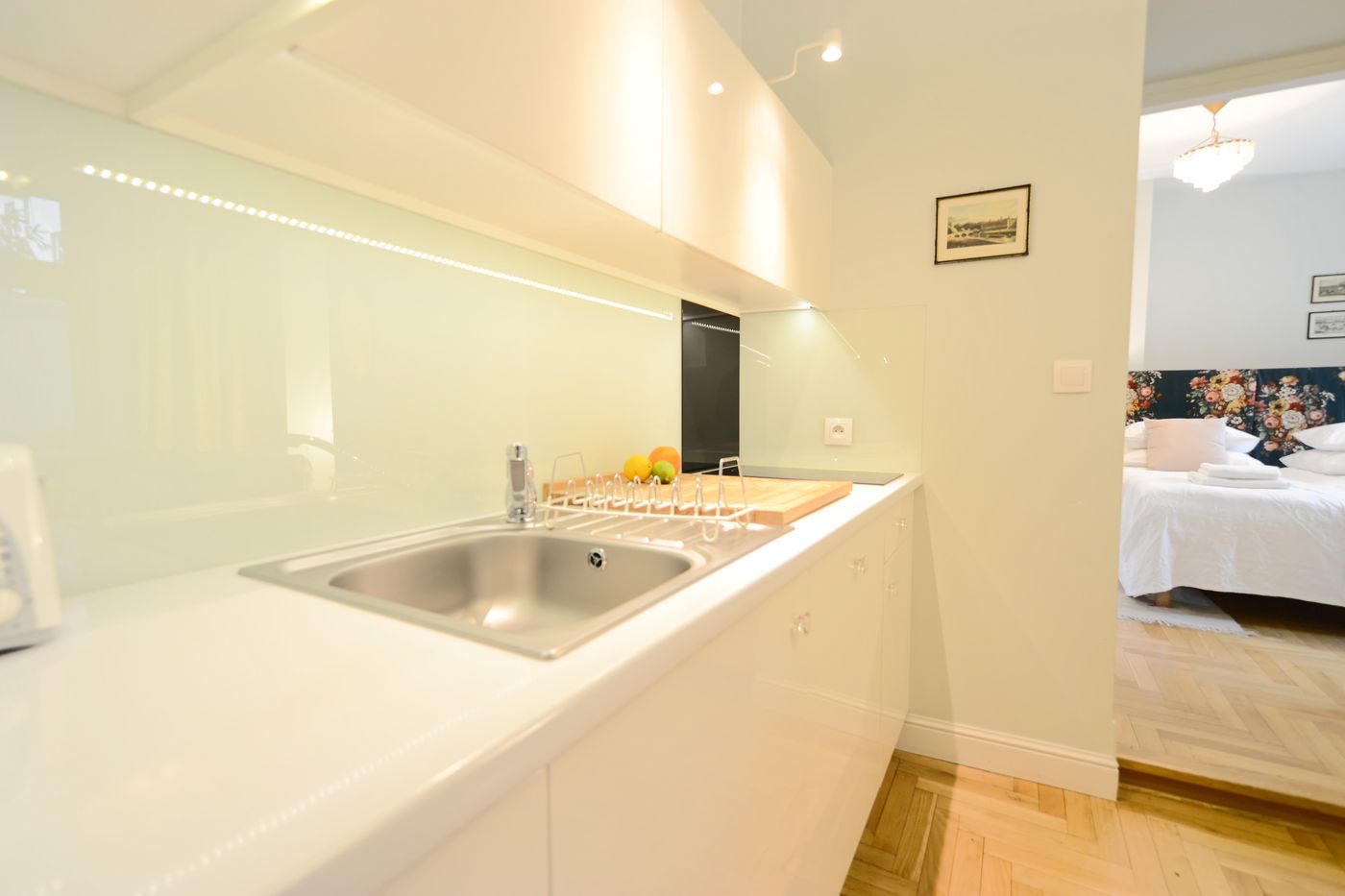 Crystal-Suites-chez-Helena-Room-28