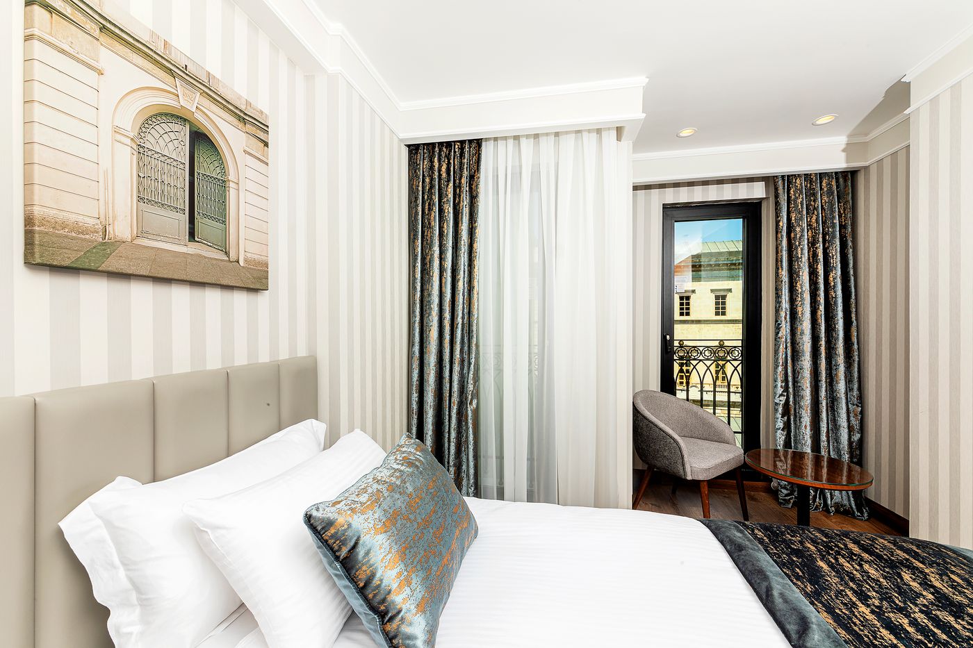 Mukarnas-Pera-Hotel-Room-32