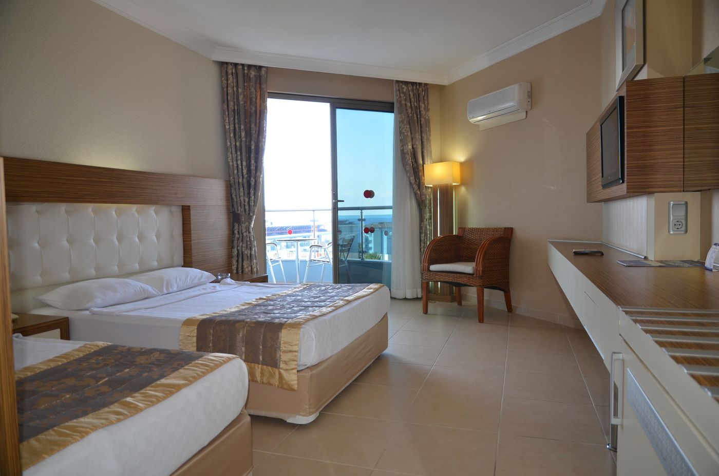 Grand-Zaman-Garden-Hotel-Room-25