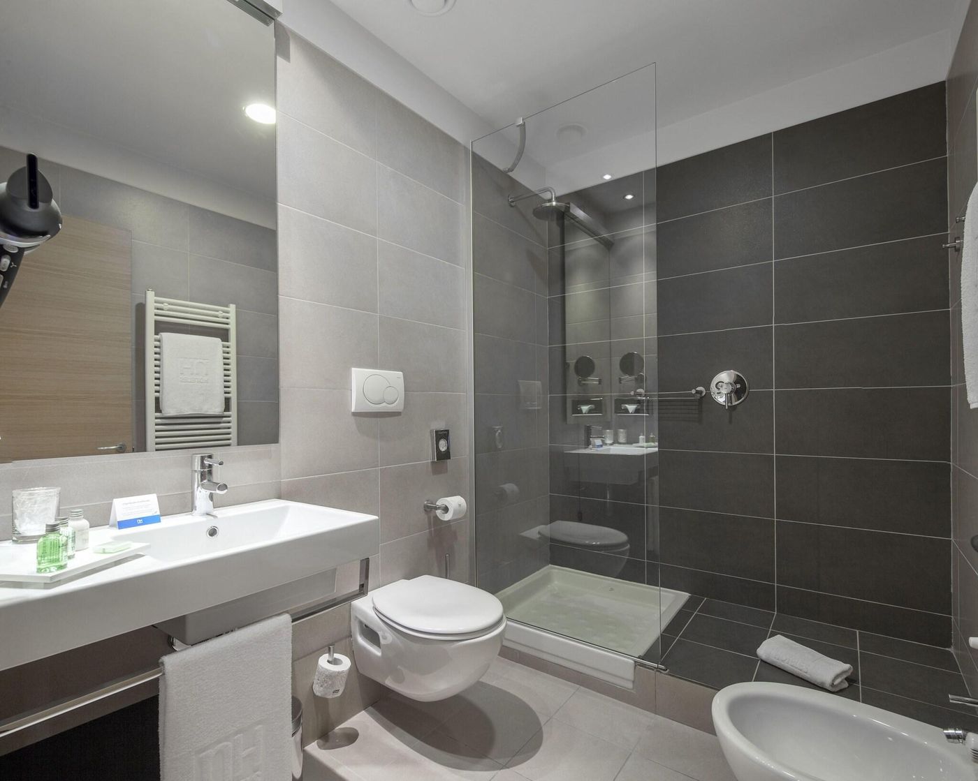 Ac-Hotel-By-Marriott-Milan-Sesto-Room-35