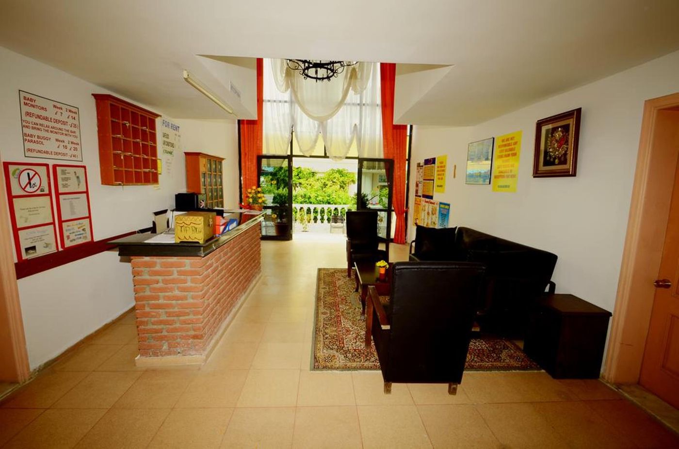 Sincerity-Apart-Hotel-Lobby-17