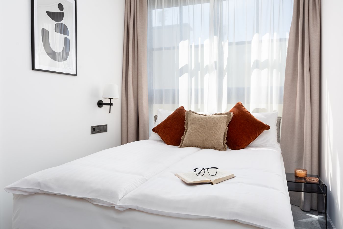 H11-Aparthotel-Room-46