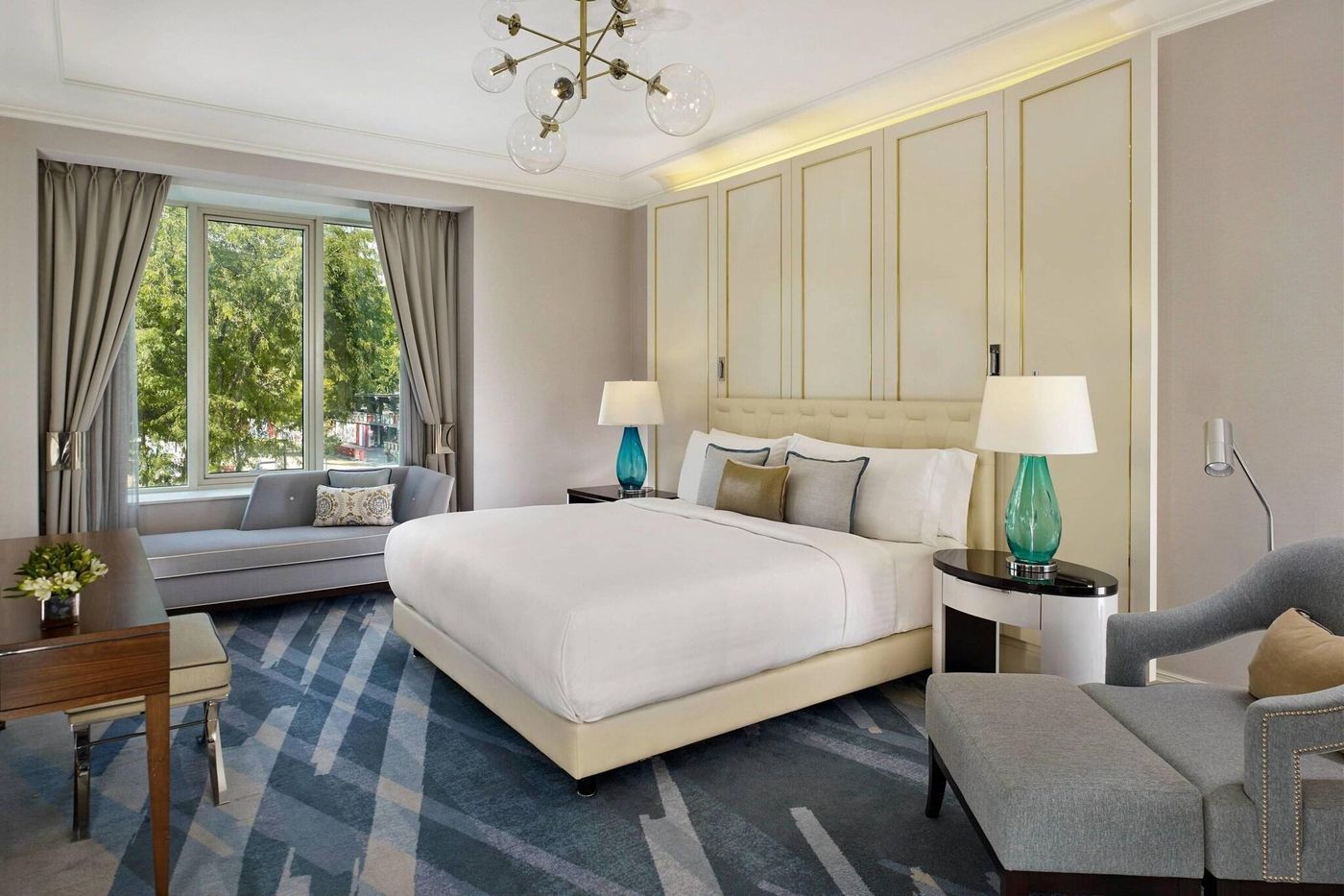 The-Ritz-Carlton--Budapest-Room-33