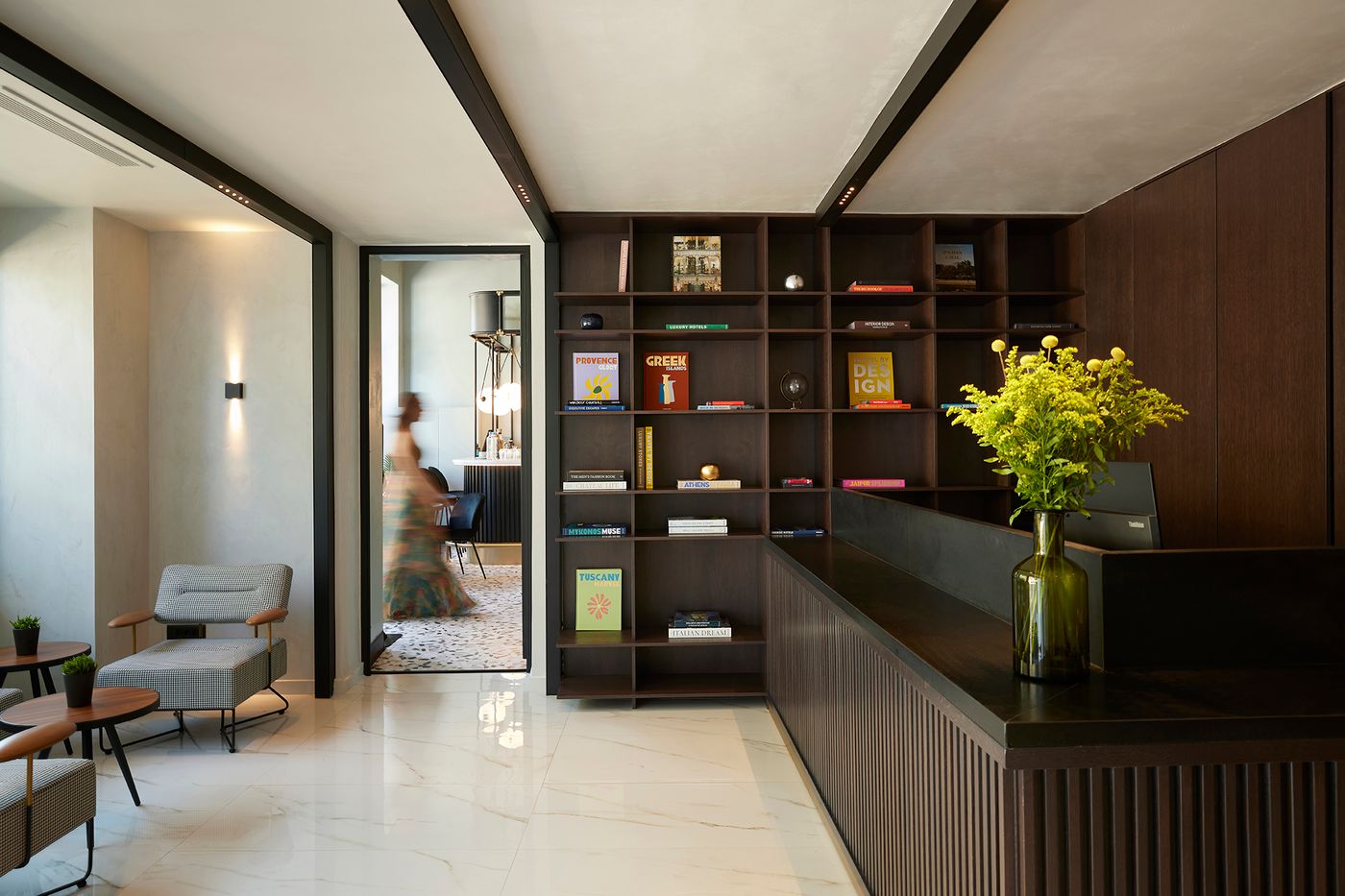 The-Port-Square-Hotel-Lobby-1