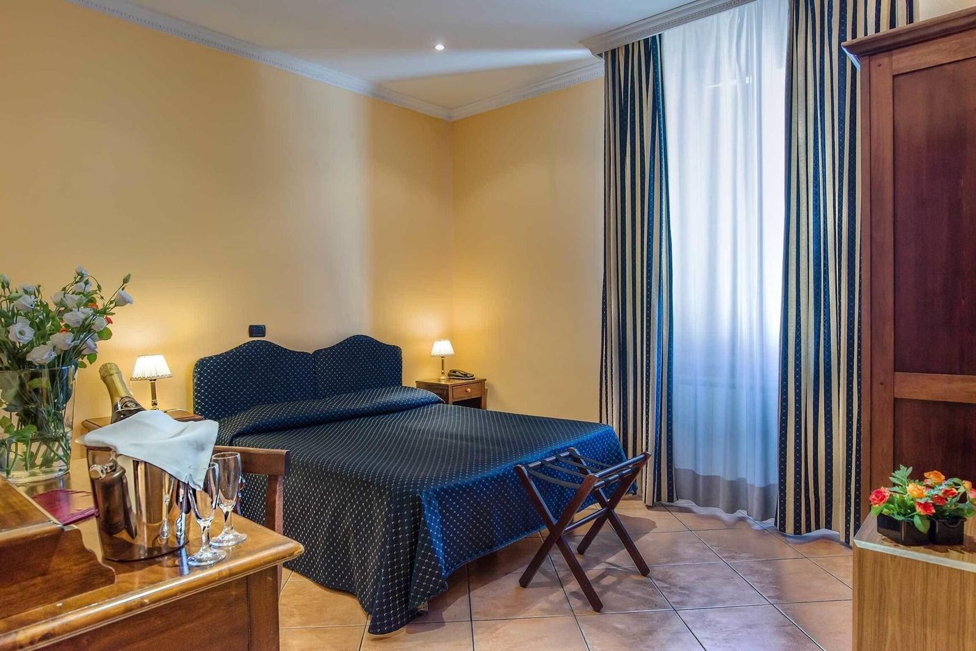 Hotel-Caracciolo-Room-28