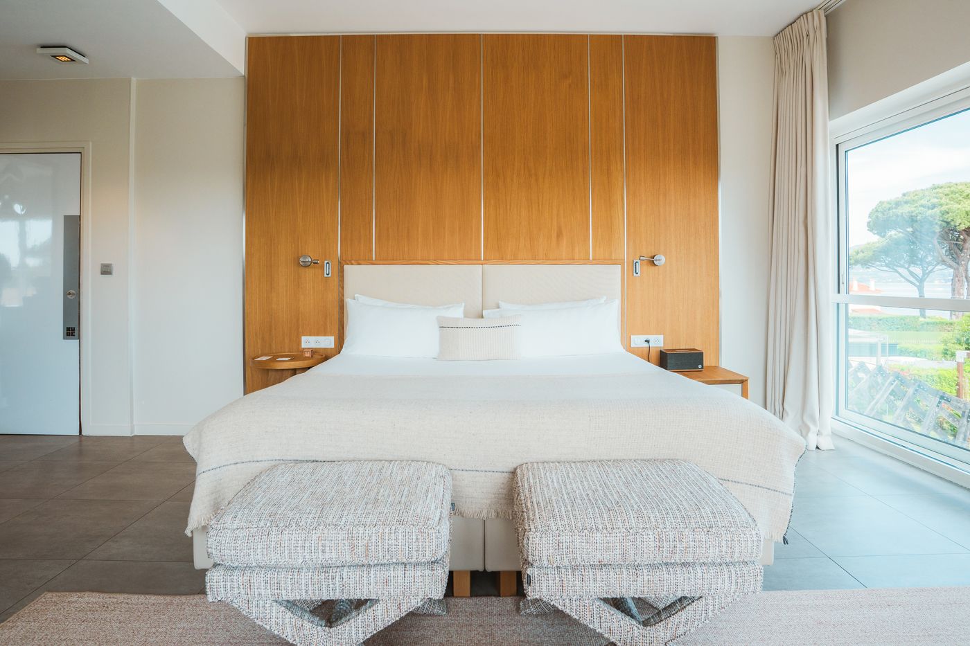 Kube-Hotel-St-Tropez-Room-39