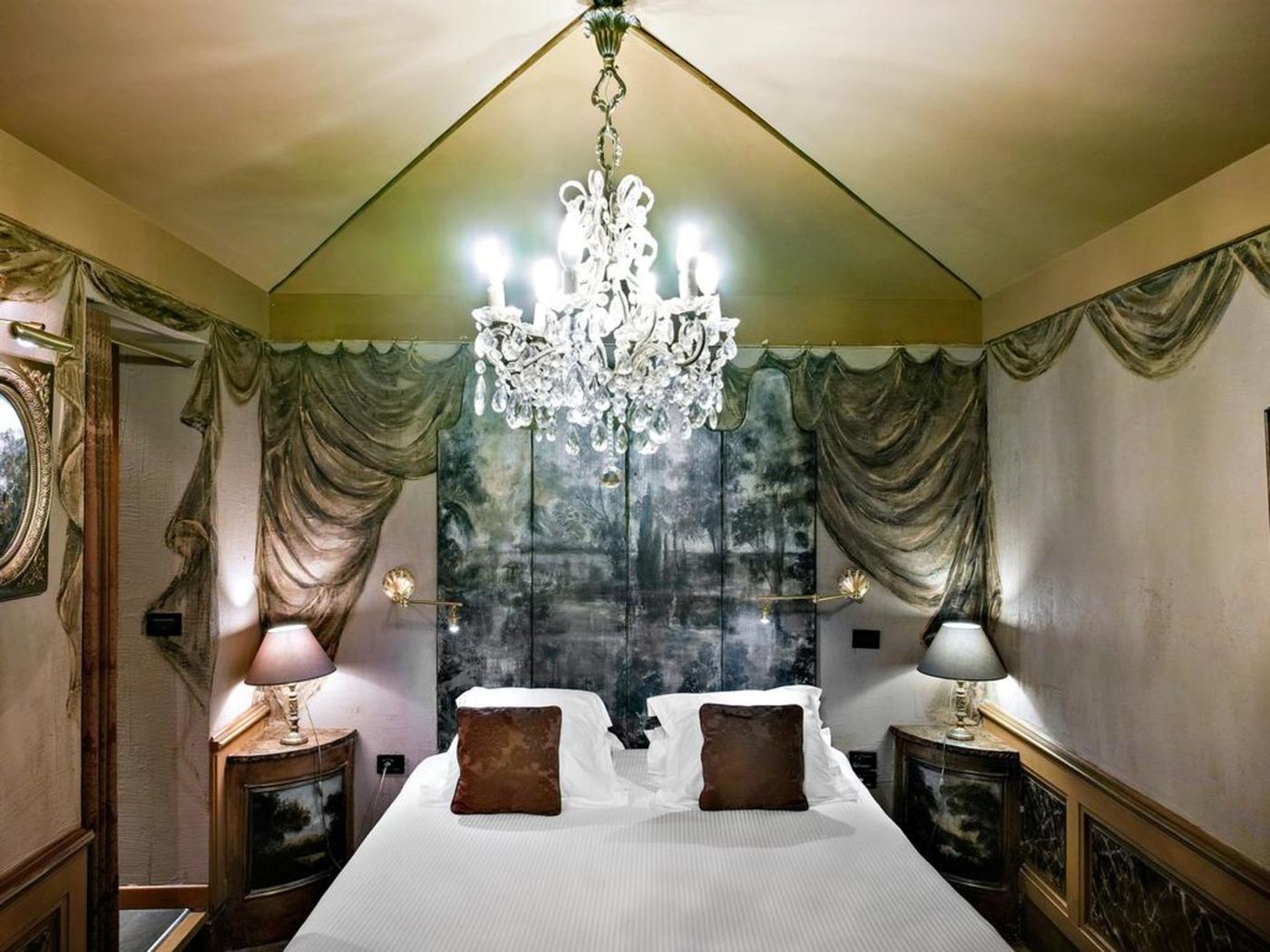 Cour des Loges Lyon, a Radisson Collection Hotel - France - LYON - Room - 6