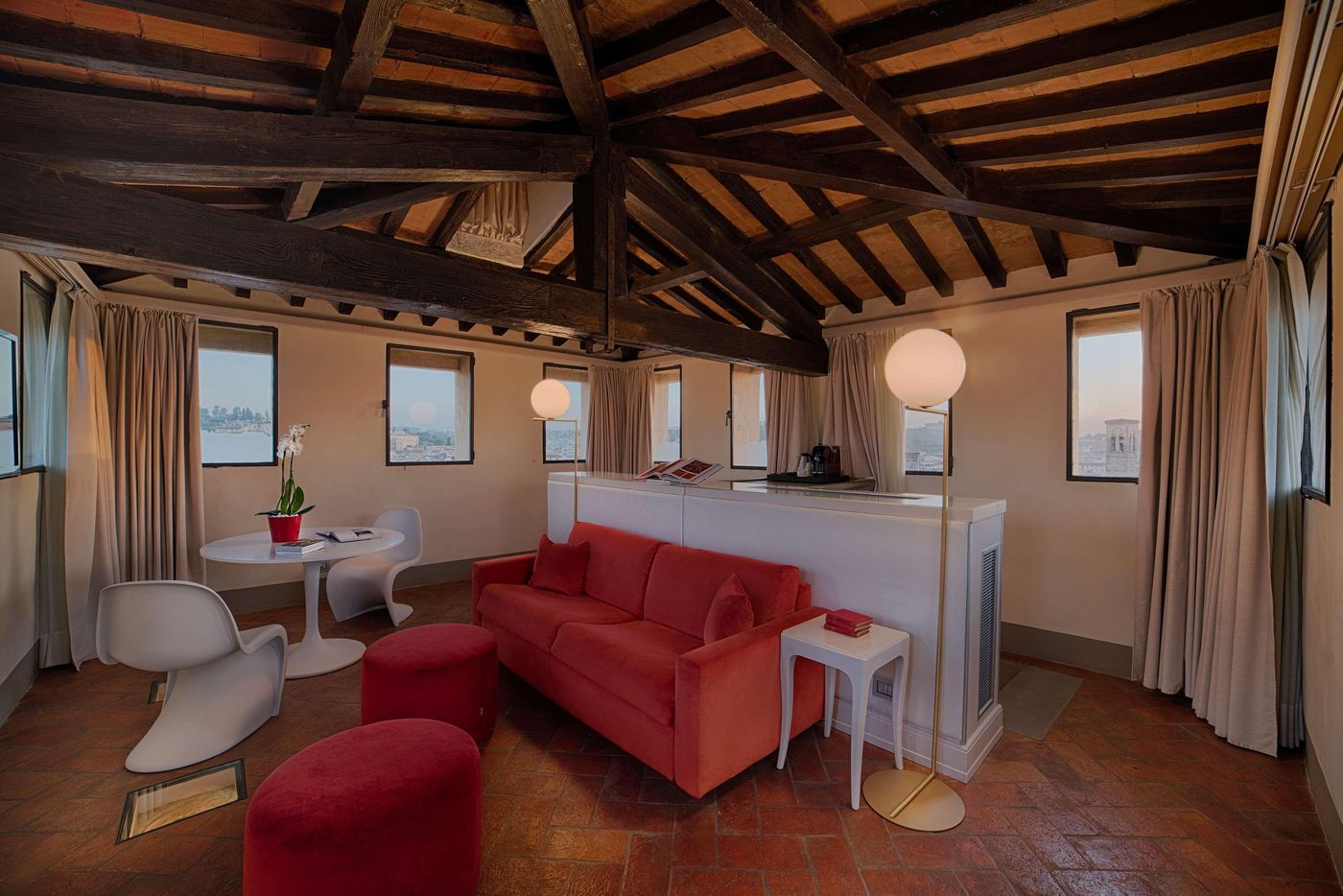 NH-Collection-Firenze-Porta-Rossa-Room-10
