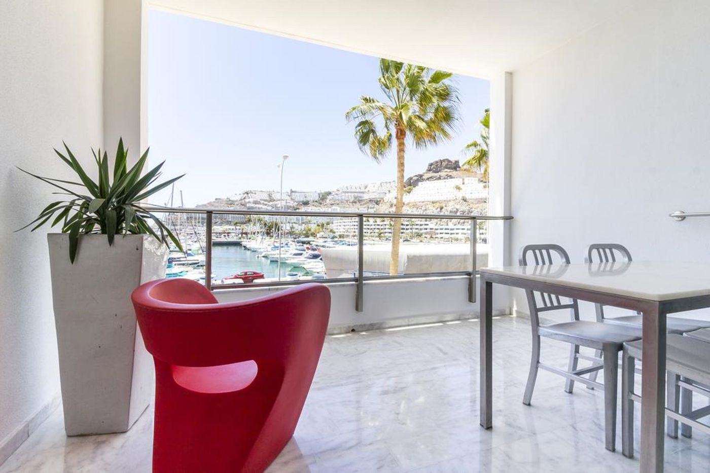 Marina-Suites-Room-40