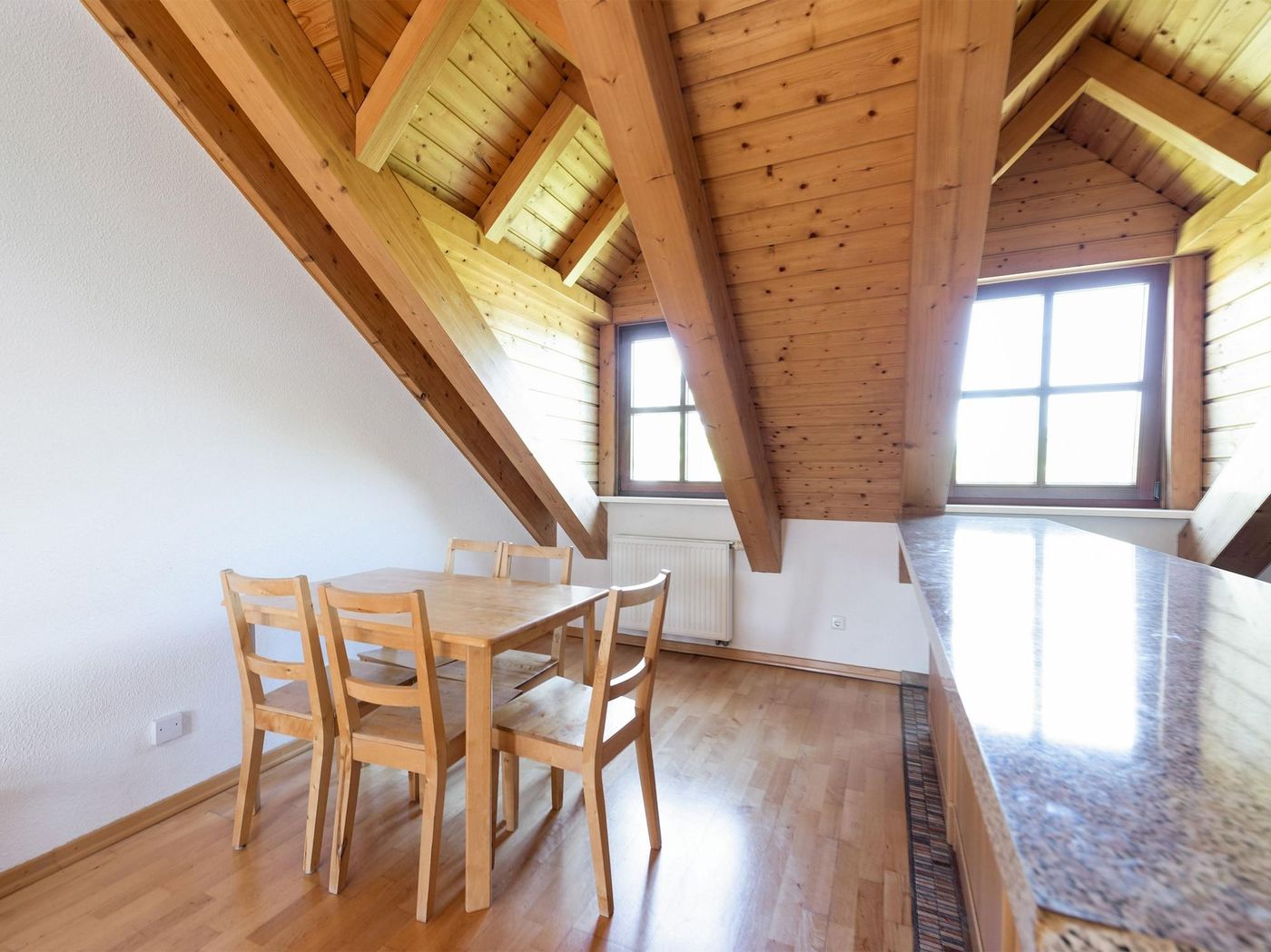 Hotel-Bohemia-By-Vivere-Stays-Room-7