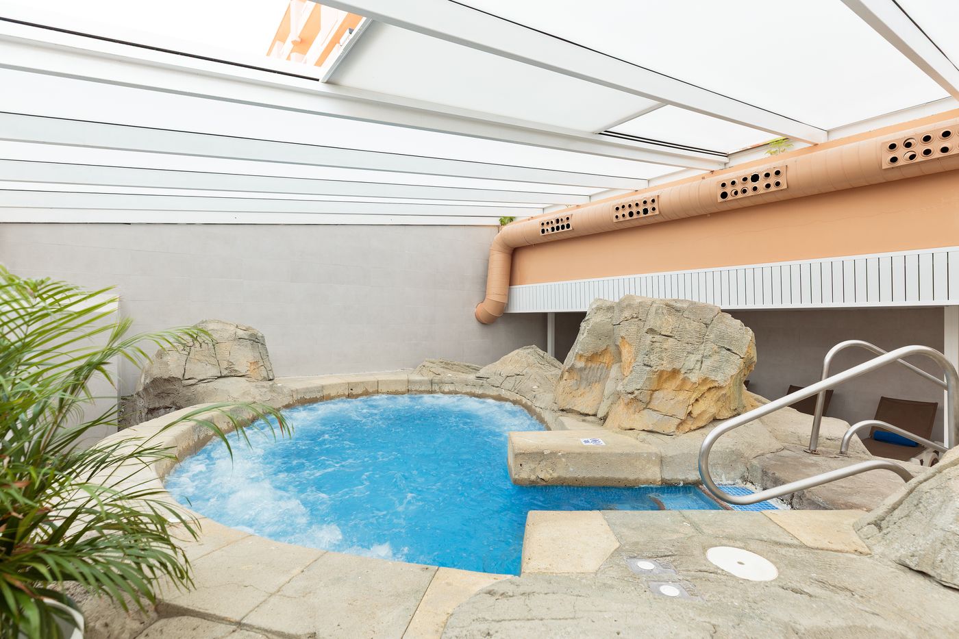 Best-Roquetas-Pool-55