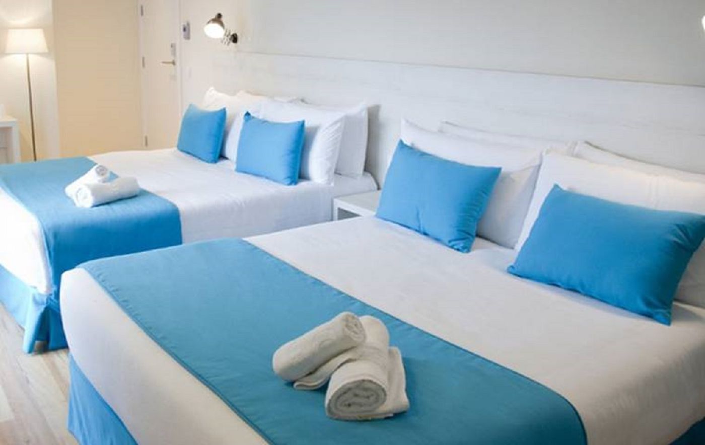 Fergus-Maripins-Room-17