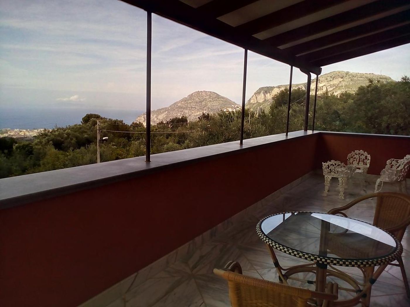 Casale-Russo-Room-25