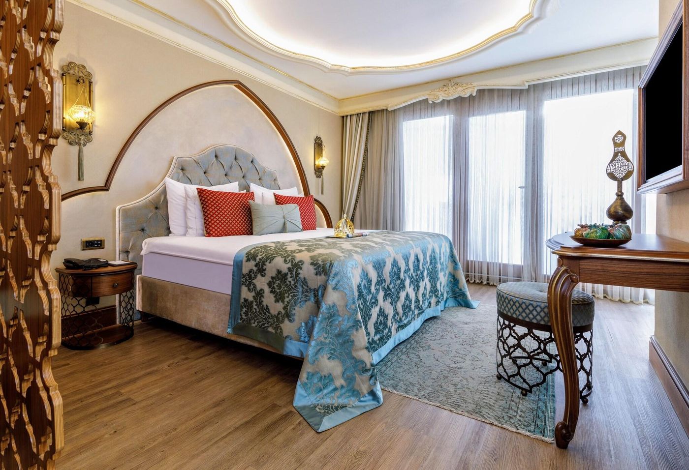 Romance-Istanbul-Hotel-Room-19
