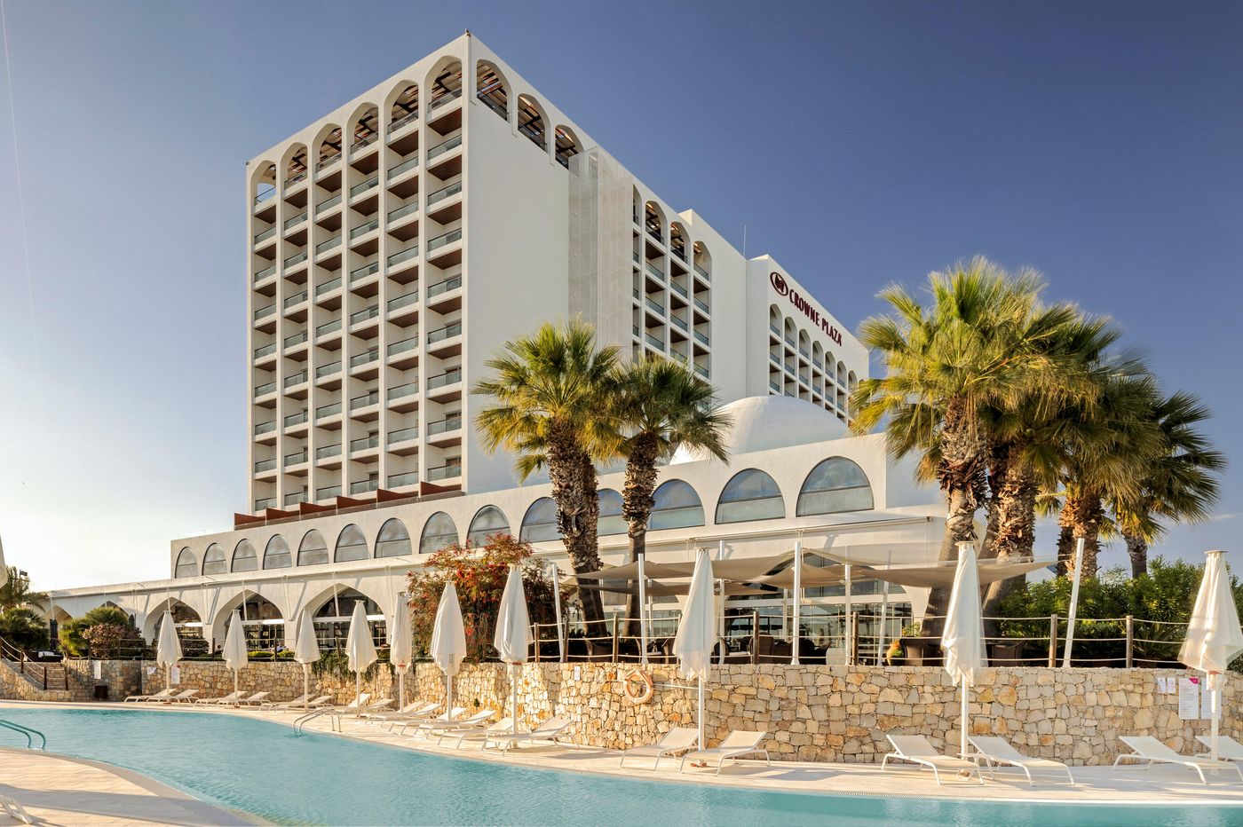 Crowne-Plaza-Vilamoura-General-view-2