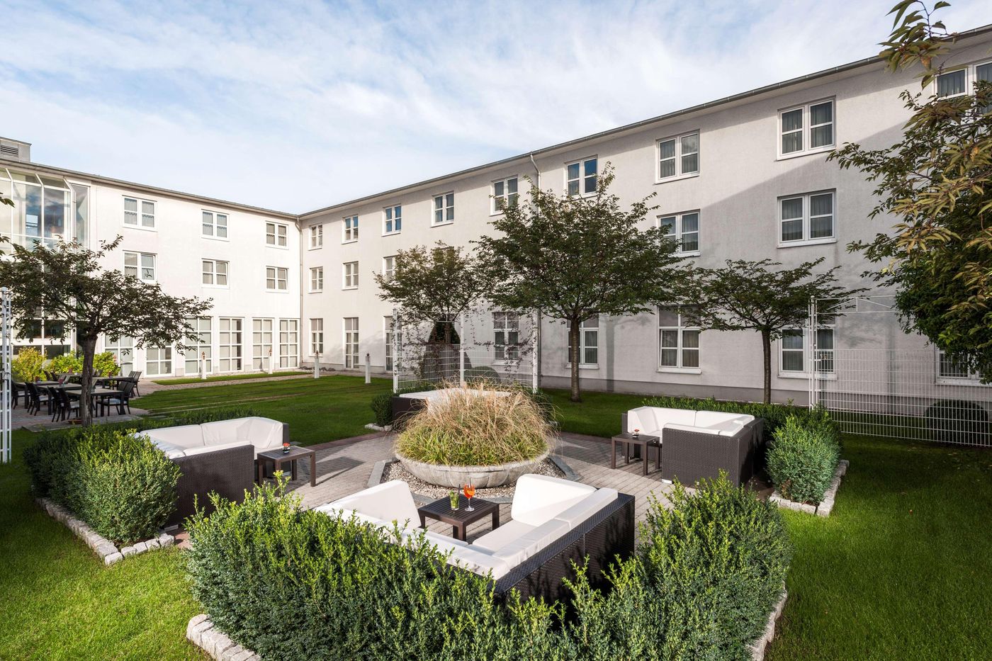 NH Frankfurt Airport - Germany - KELSTERBACH - Terrace - 3