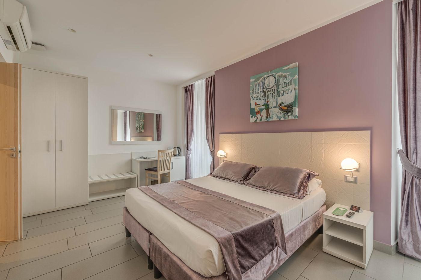 Trevi-Palace-Hotel-Room-14