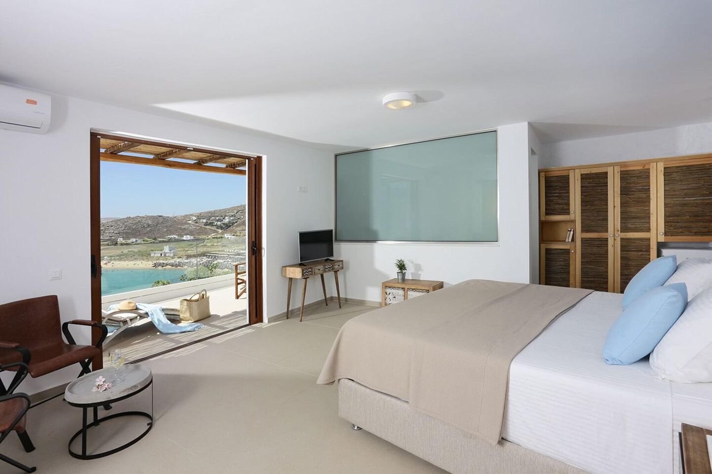 Albatros-Club-Mykonos-Room-17