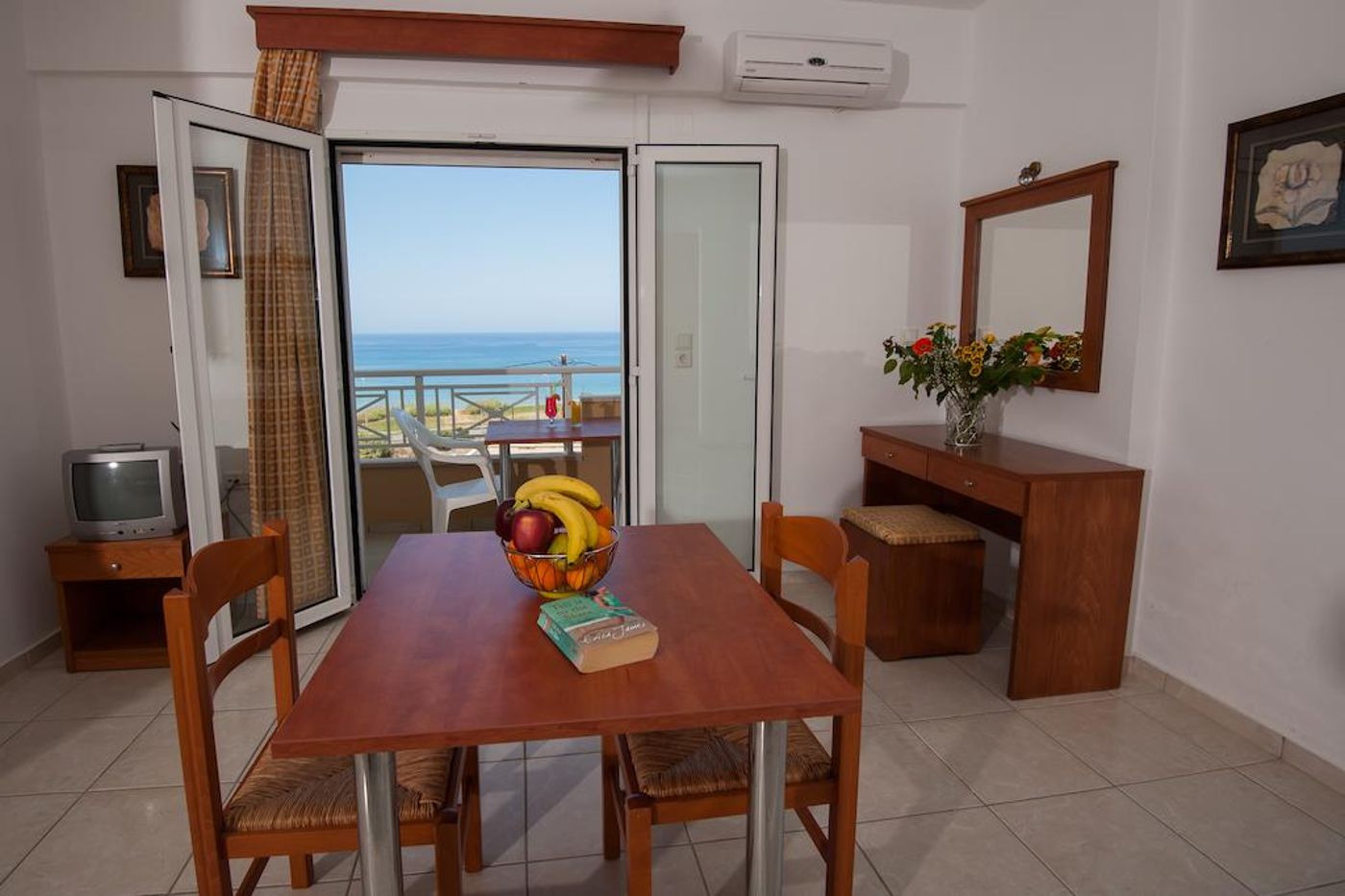 Sunrise Apartments - Sfakaki