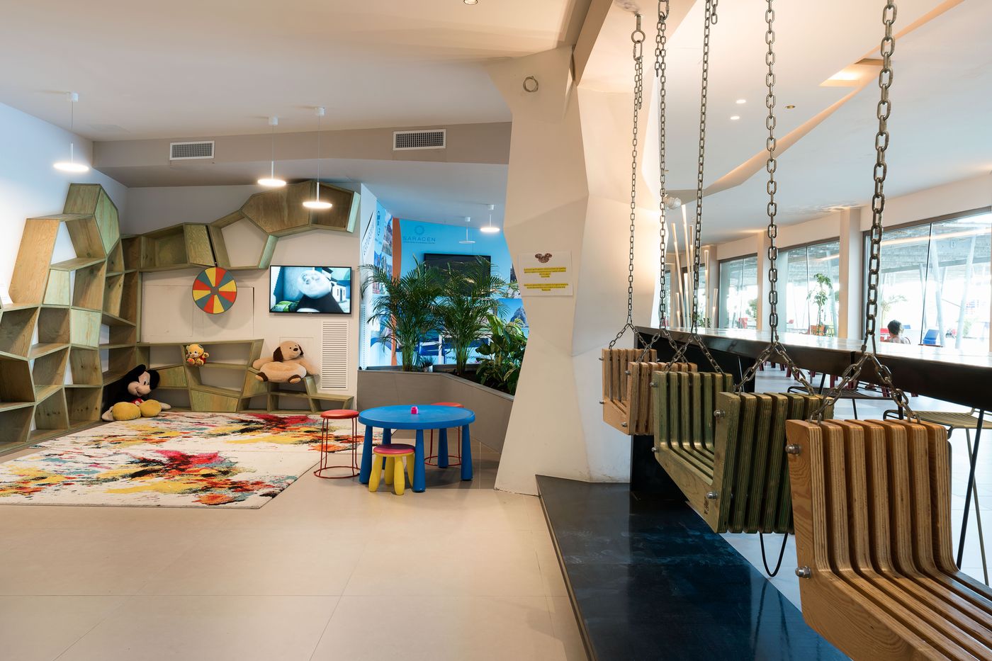 Saracen-Sands-Hotel---Congress-Centre-Lobby-71