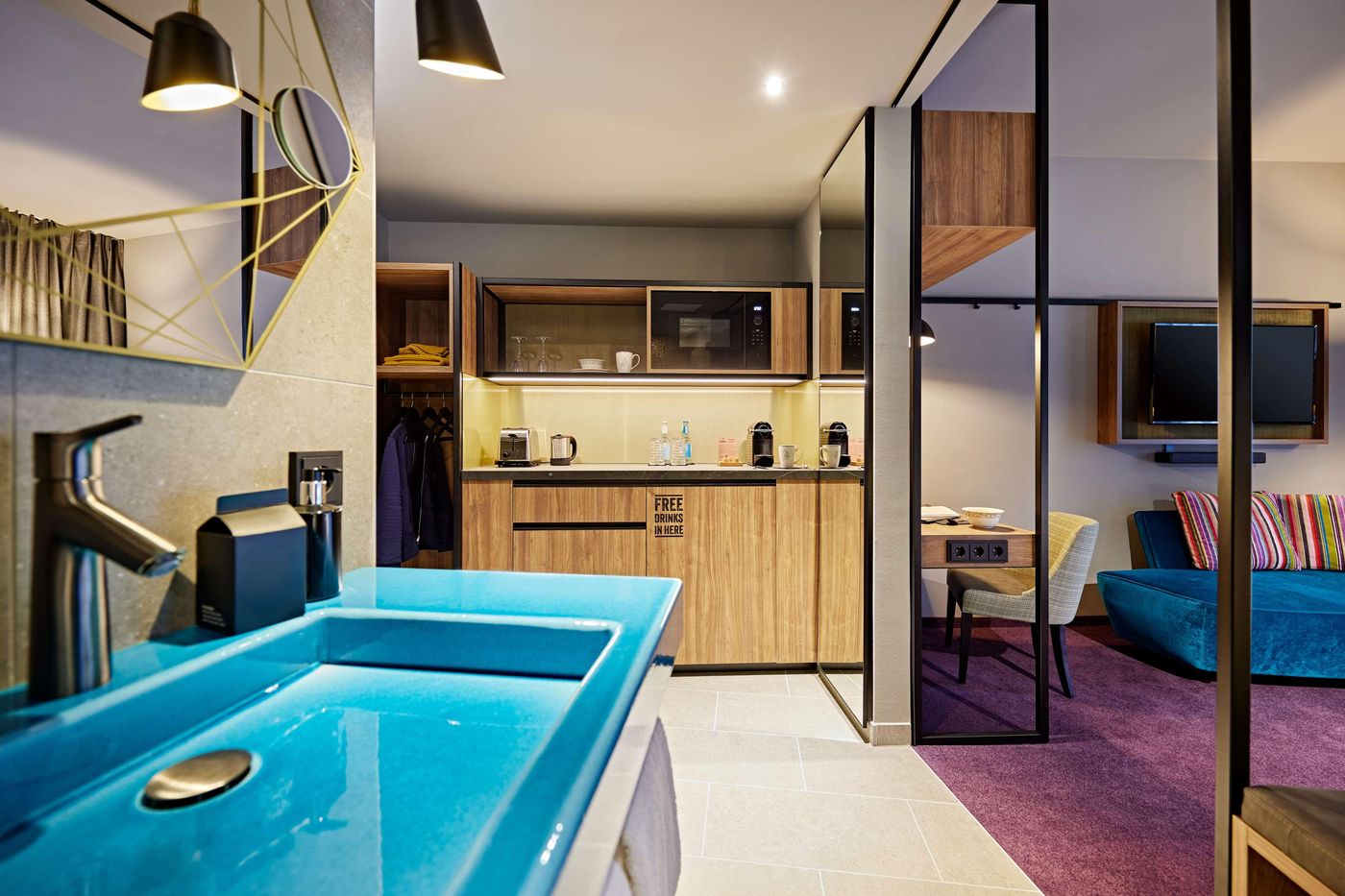 Me and All Dusseldorf Oberkassel,part ofJdVbyHyatt - Germany - Dusseldorf - Room - 6