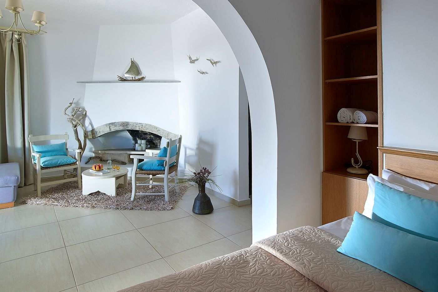 CHC-Coriva-Beach-Room-29