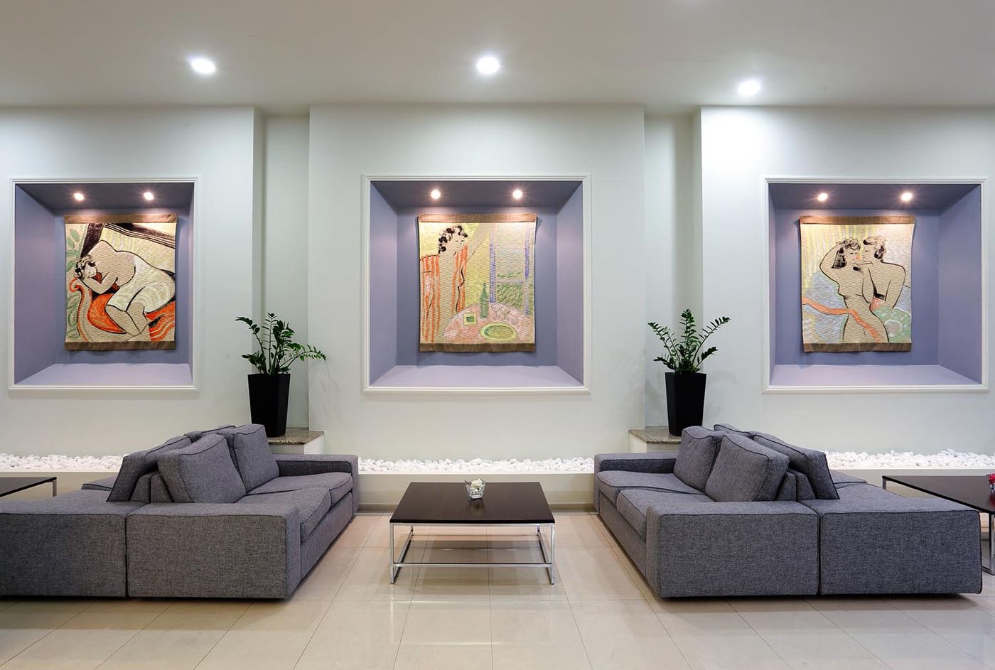 Sol-Cosmopolitan-Rhodes-Lobby-61