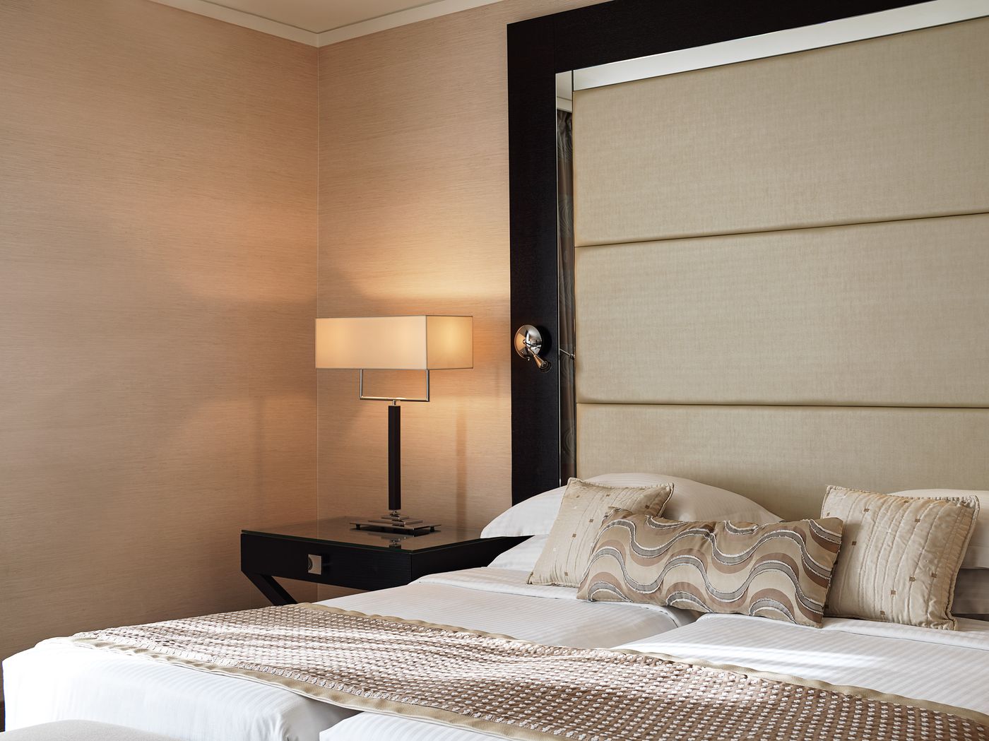 Galaxy-Hotel-Iraklio-Room-33