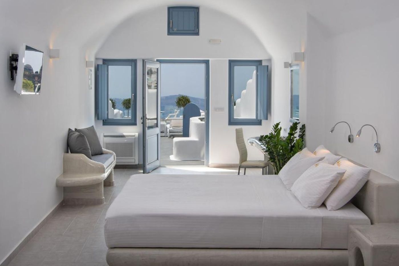 Pegasus-Suites---Spa-Room-13