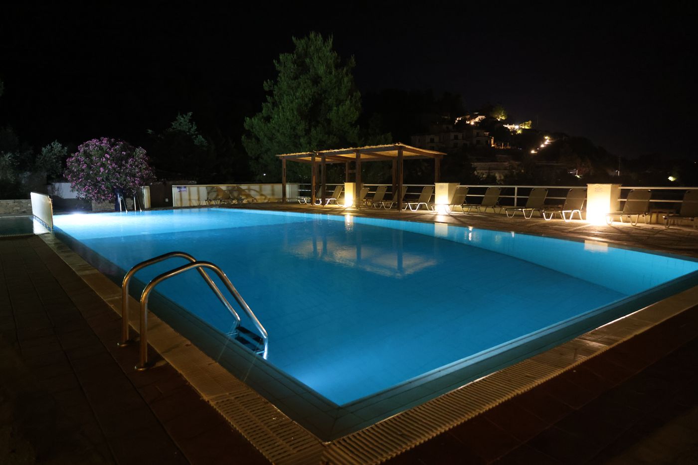 Kanapitsa-Mare-Bar-5