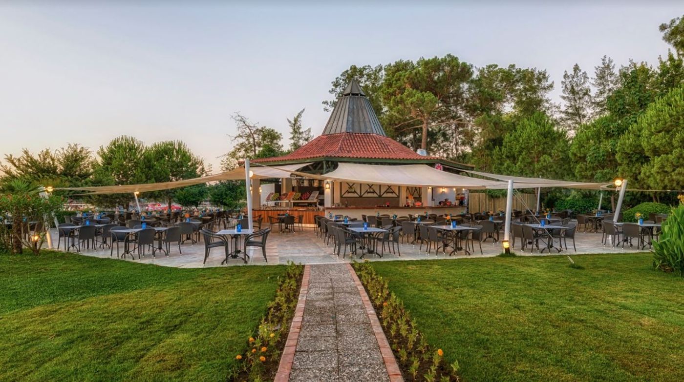 Fun & Sun Miarosa Ghazal Resort