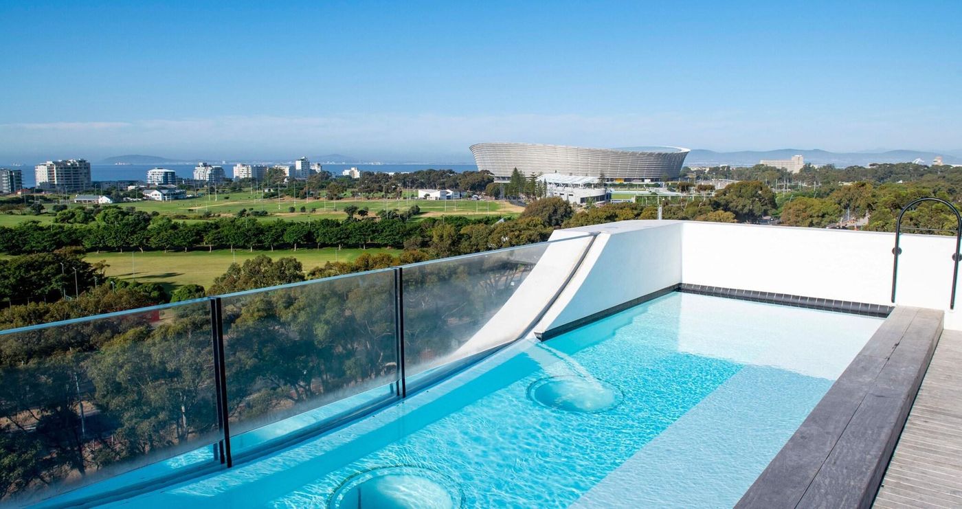 ANEW-Hotel-Green-Point-Cape-Town-Pool-2