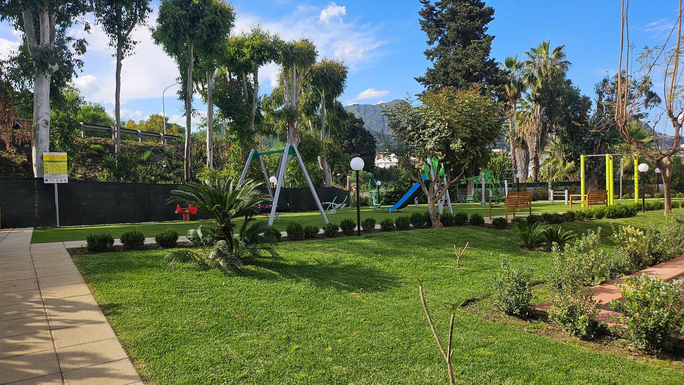 Residence-Villa-Giardini-Sports-and-Entertainment-72