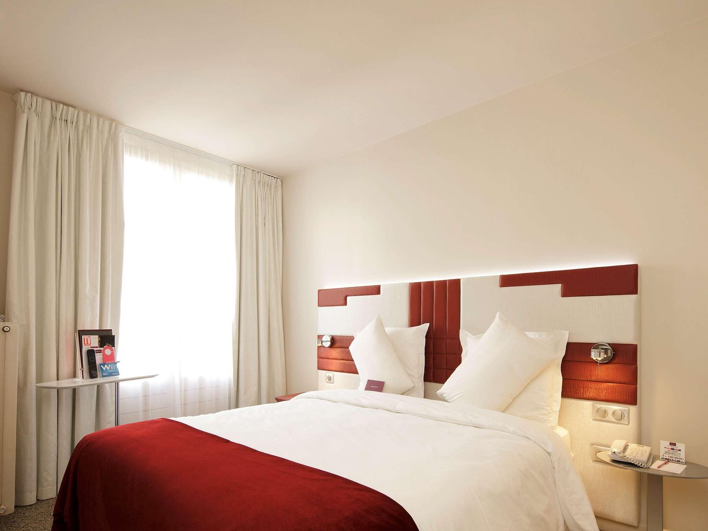 Mercure-Paris-Opera-Faubourg-Montmartre-Room-27
