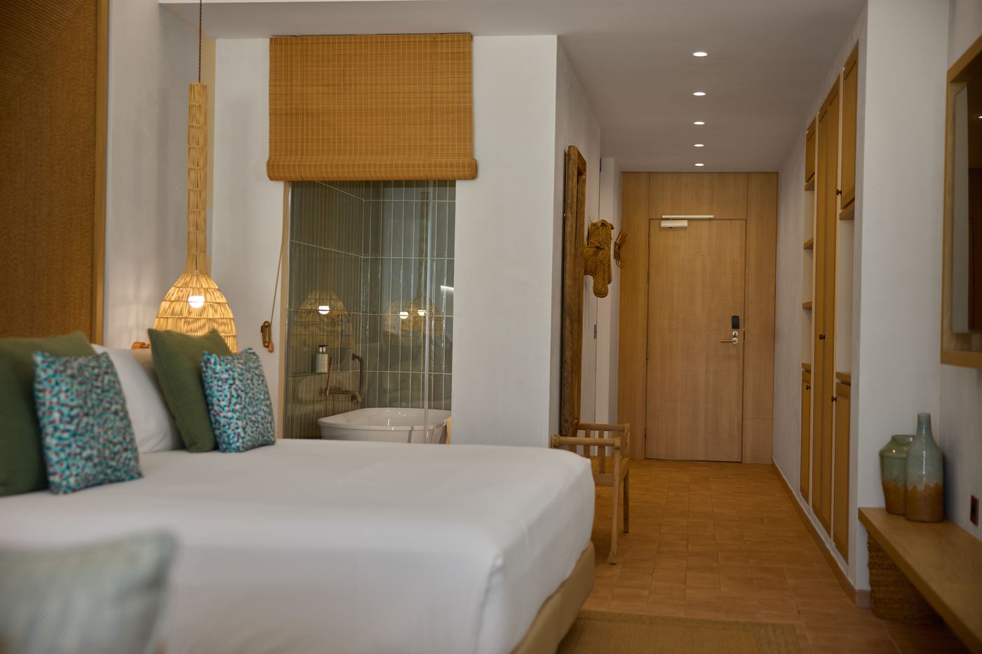 Club Cala San Miguel Hotel Ibiza, Curio Collection by Hilton