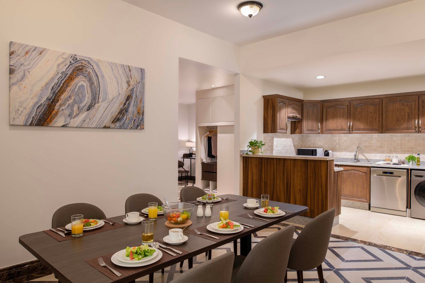 Somerset-Al-Mansora-Doha-Room-28