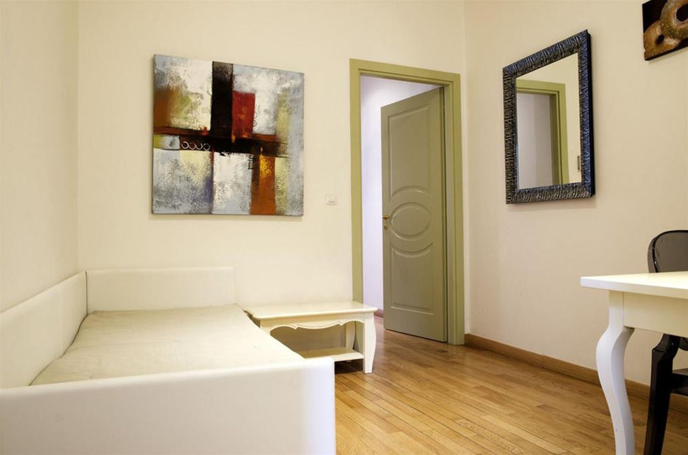 Dolce Vita Suites Hotel-Czech Republic-PRAGA-General view-4