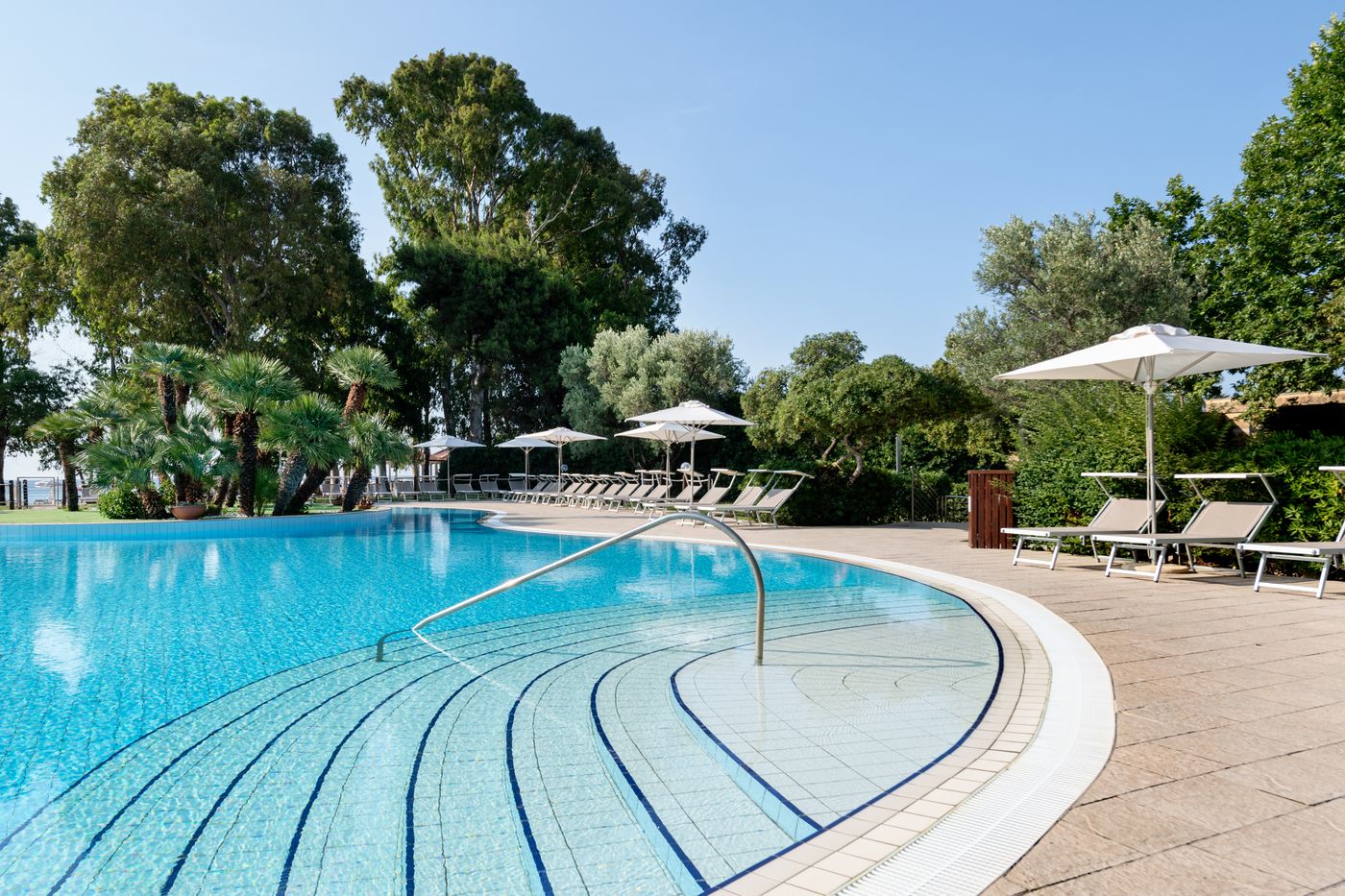 VOI Floriana Resort-Italy-SIMERI MARE-Pool-8