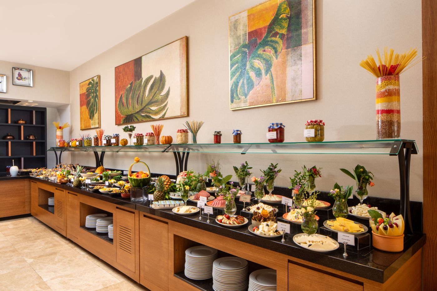 Ramada-Hotel---Suites-by--Istanbul-Atakoy-Restaurant-39