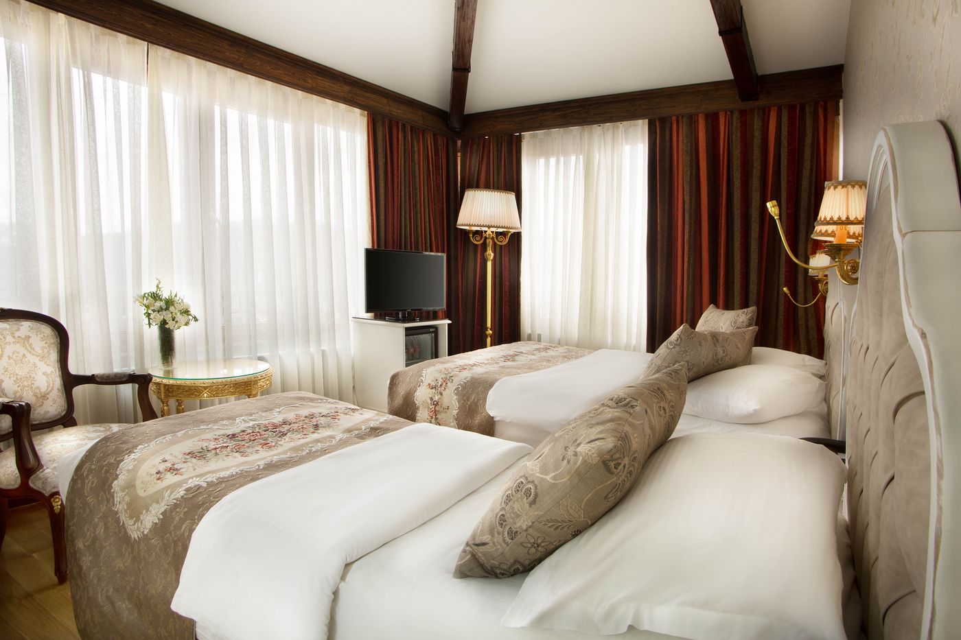 Best-Western-Empire-Palace-Room-35