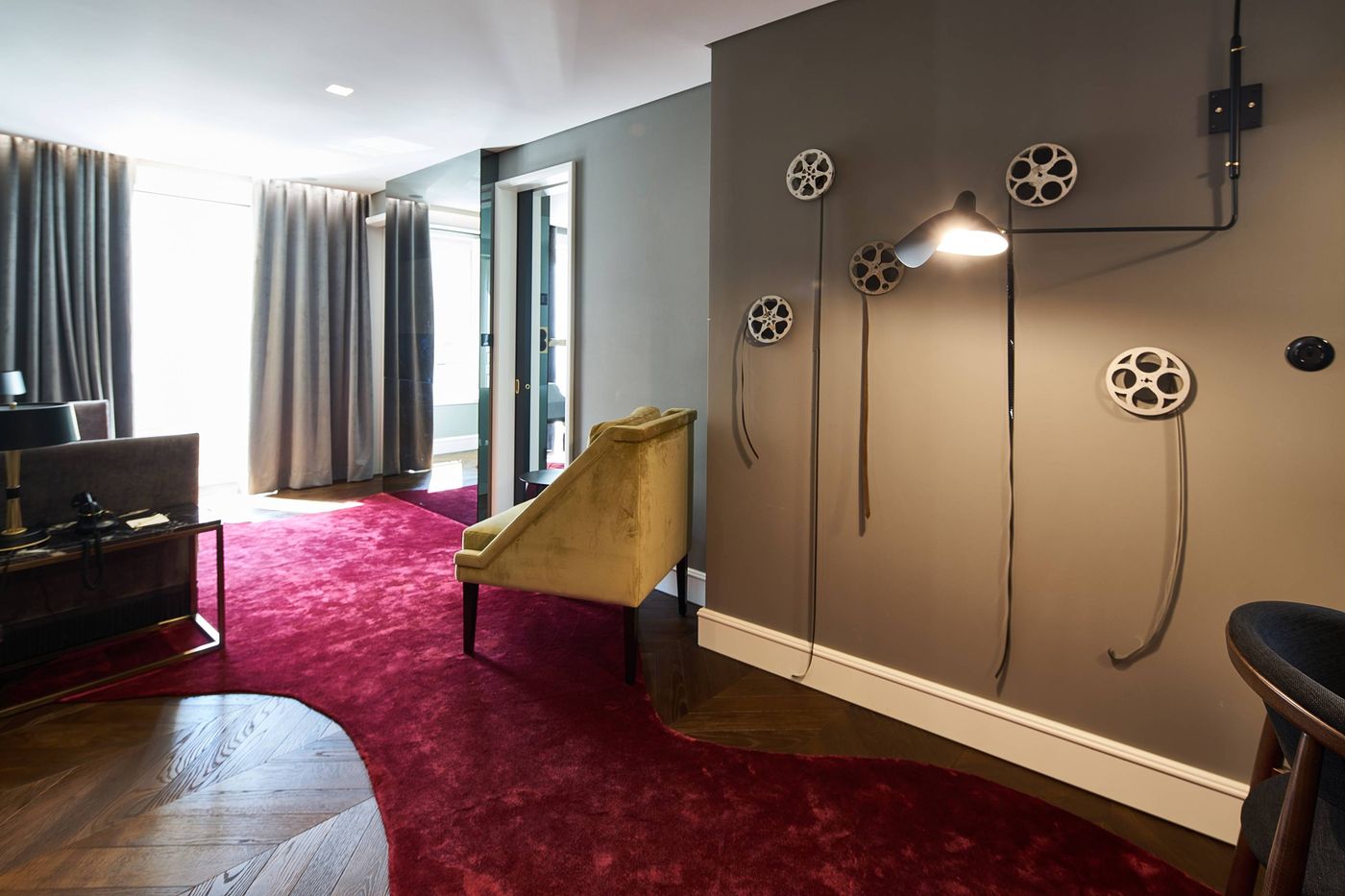 O-Artista-Suites-By-Europe-Room-19
