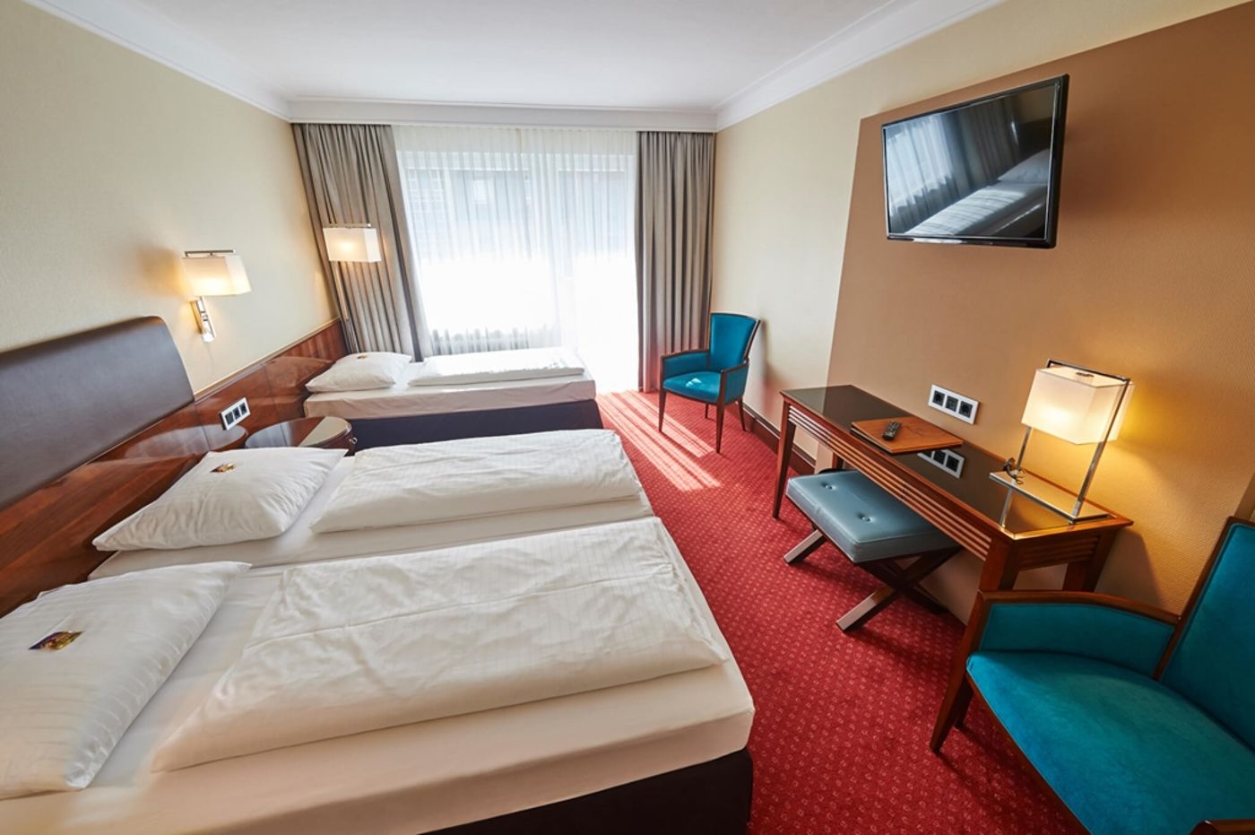 TOP Hotel Duerer-Germany-NURENBERG-General view-2