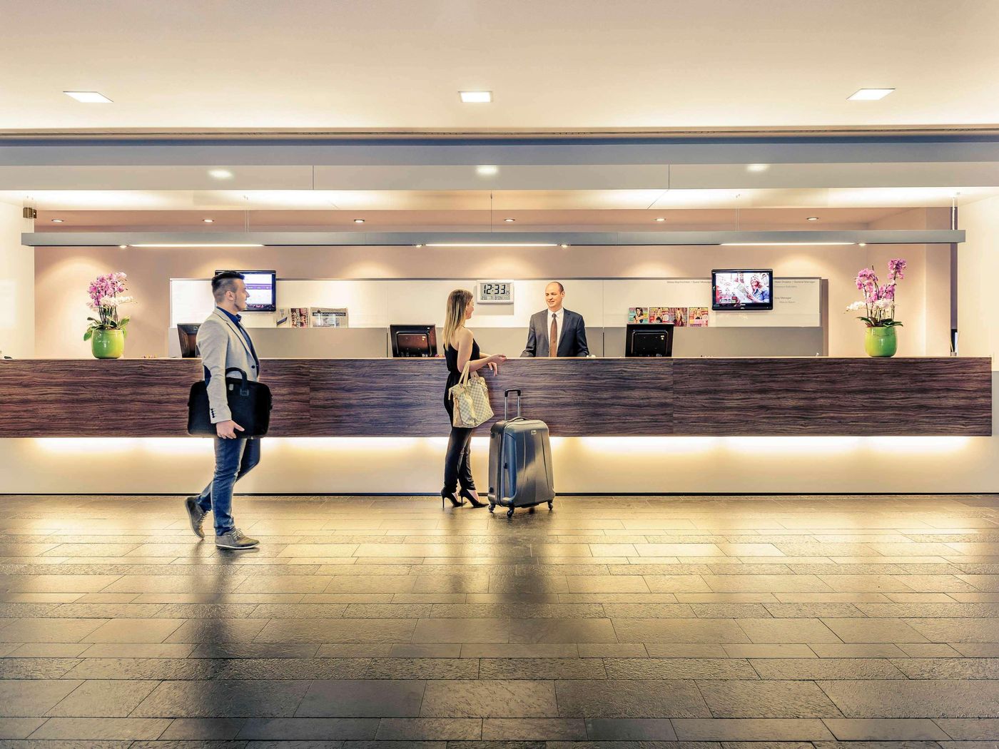 Mercure-Hotel-Muenchen-Sued-Messe-Lobby-14