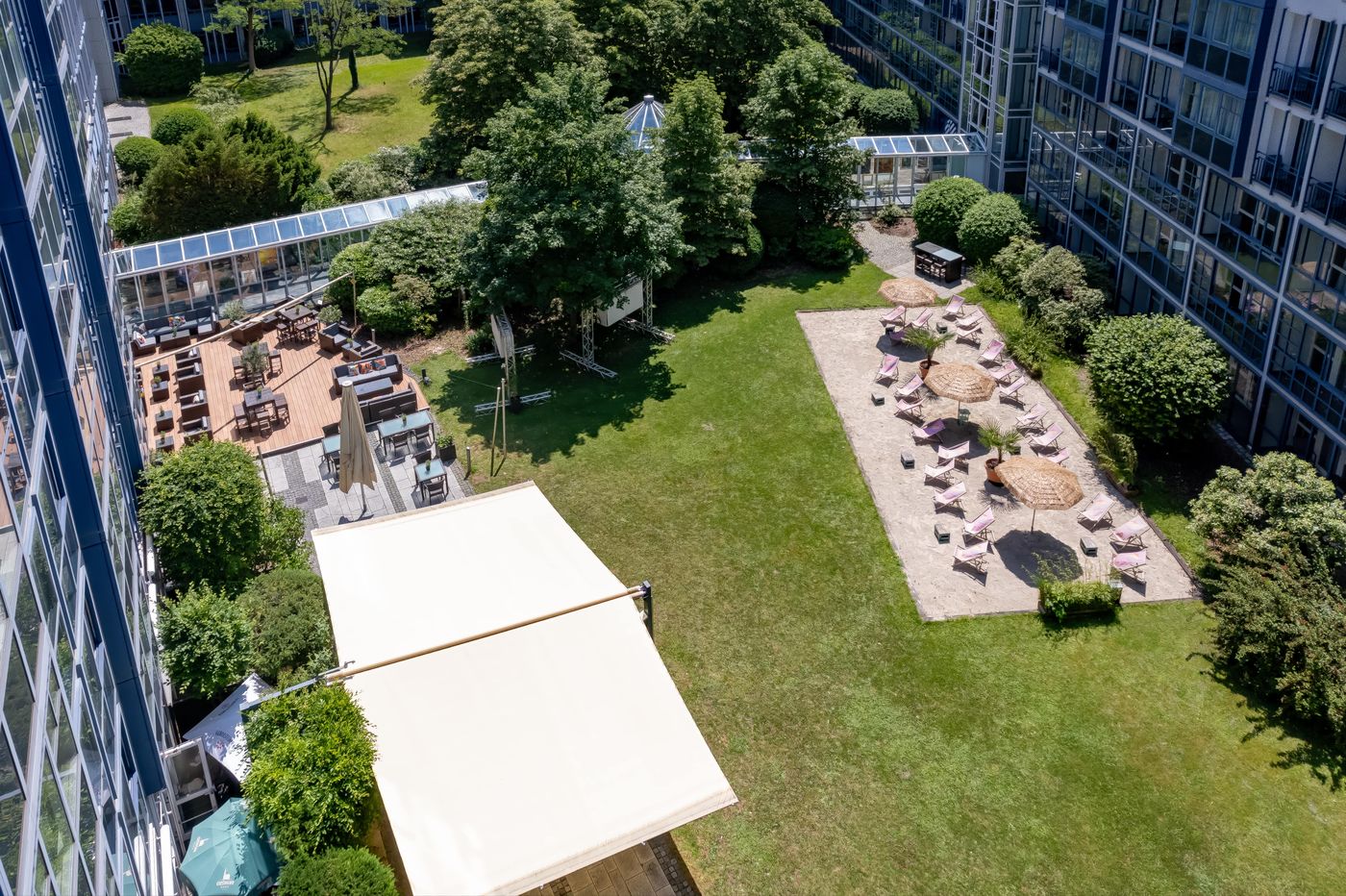 Pullman-Munich-Beach-82