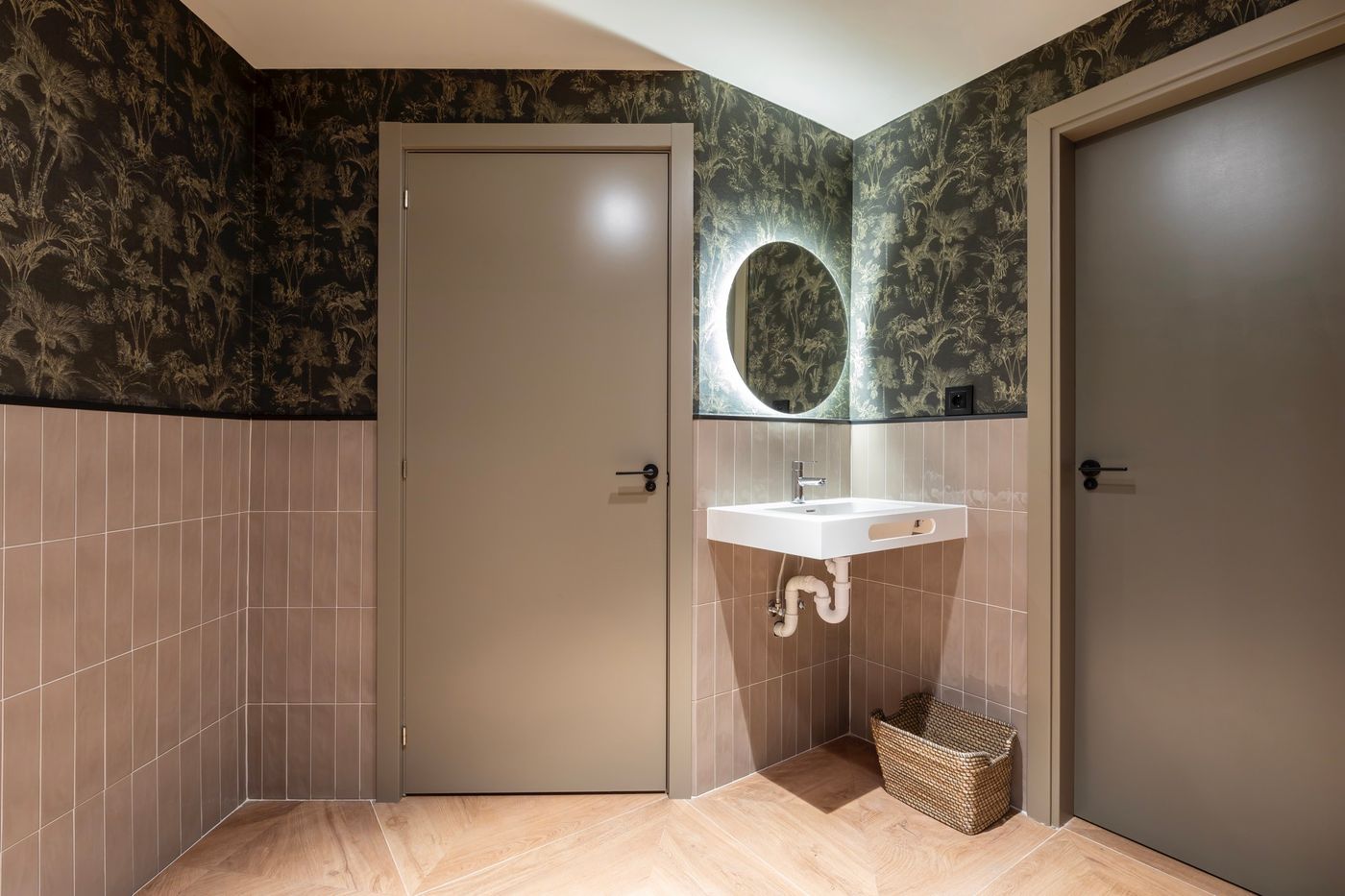 Acta-Piramides-Lobby-40